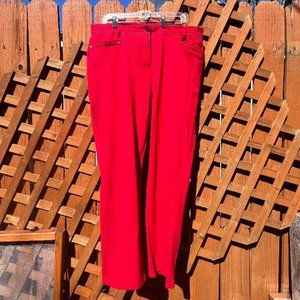 NWT Chicos the SO Slimming Ankle Pants (Size 3)